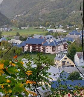 Luz-Saint-Sauveur Apartment | Delightful Duplex Appartement at Résidence VAL DE ROLAND
