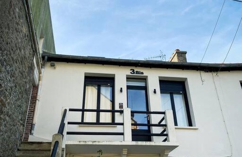 Rocabey - Alsace - Gare Apartment | Stunning Duplex Apartment: Child-Friendly with Perfect Rating