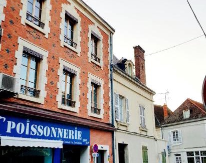 Lignieres Apartment | Stylish Duplex Apartment with Spa and Family Amenities