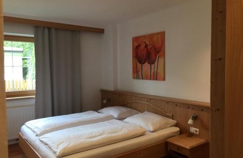Sankt Johann in Tirol Apartment | Top-Rated Appartement Erler: Pet Friendly & Family Ready