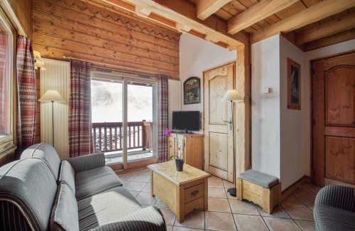 Val Claret Apartment | Elegant Appartement Ecrin 324: Pet & Child Friendly Stay