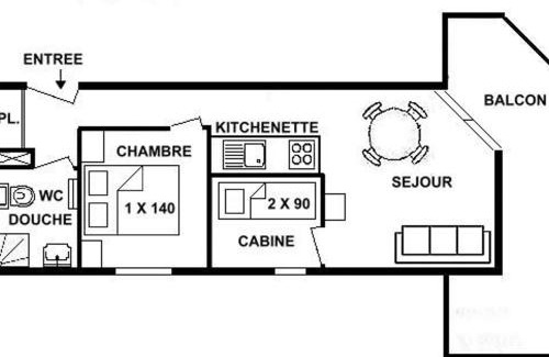 Les Saisies Apartment | Cozy Appartement en Forêt des Rennes II with Balcony