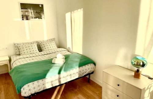 Puteaux Apartment | Appartement en résidence calme/Puteaux - La Défense