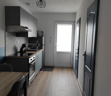 Cheffois Apartment | appartement en Vendée, près de circuits de rando, vélo et d'un des plus beaux villages de France