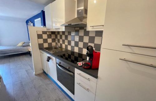 Moissac Apartment | Quiet Moissac Centre Apartment with Private Bicycle Courtyard
