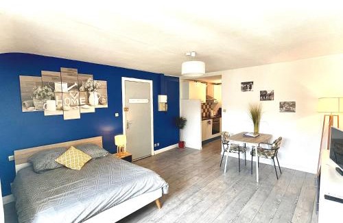 Moissac Apartment | Quiet Moissac Centre Apartment with Private Bicycle Courtyard