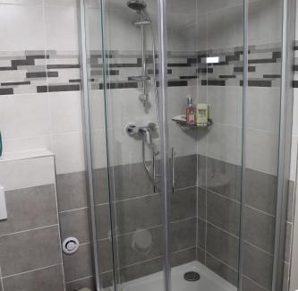 Ribiers Apartment | Charming Appartement Les Hauts de Toscane with Ocean Views