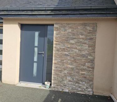 Prat Apartment | Cozy Appartement entre Terre et Mer - Pet Friendly Retreat