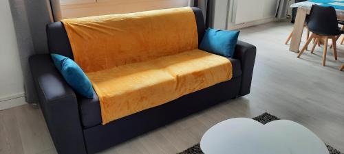 Dunkerque Centre Apartment | Family-Friendly Appartement Entre terre et mer – 9/10 Rated