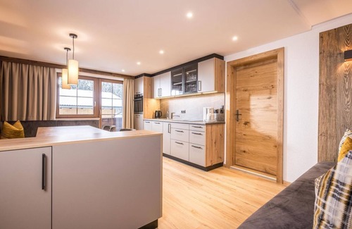 Achenkirch Apartment | Discover Appartement Enzian: Family-Friendly Getaway