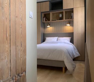 Marans Apartment | Pet-Friendly Appartement Escapade Marine - Family Welcoming Stay