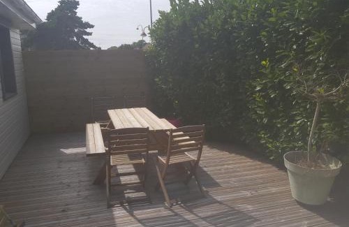 Rang-du-Fliers Apartment | Family-Friendly Apartment with Terrace & 9.2/10 Rating