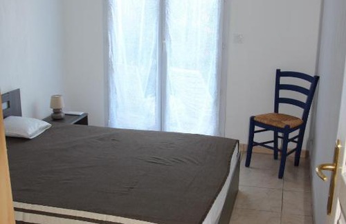 Frejus Plage Apartment | Cozy Ocean View Appartement F2 in Family-Friendly Setting