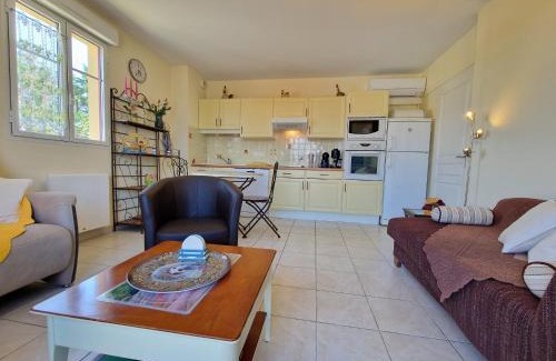 Port District Apartment | Seaside Apartment in Châtelaillon with Balcony & Beach Access