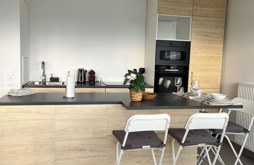 Ivry-port Apartment | Family-Friendly Appartement in Portes de Paris with Parking
