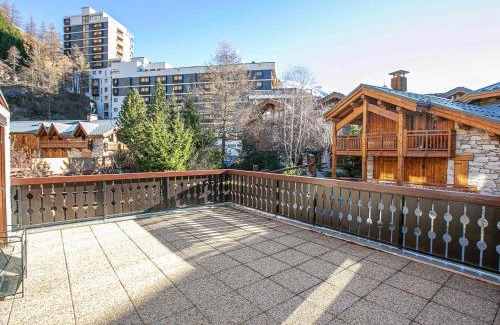 Le Cret Apartment | Family-Friendly Apartment in Val-d'Isère with WIFI & Terrace