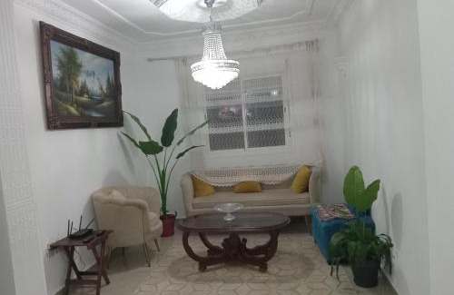 Hjar Ennhal Apartment | Family-Friendly Oceanfront Apartment Near Houara Beach