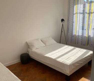 Pasteur Apartment | Appartement Flores