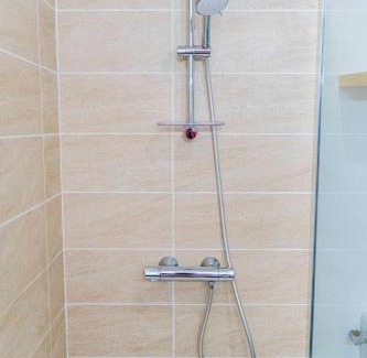 Ayguemorte-les-Graves Apartment | Convenient Appartement Near Bordeaux with Pool Access