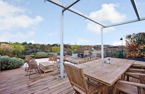 Prince–Marmottan Apartment | Relaxing Apartment with Terrace for Families and Pets