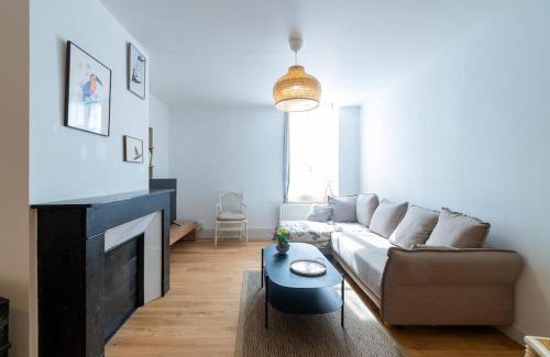 Charleville-Mezieres Apartment | Prime Appartement Meuse & Mono in City Center, Rated 9.3