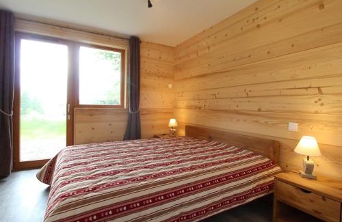 Lanslevillard Apartment | Spacious Apartment for 8 Near Val Cenis Ski Slopes