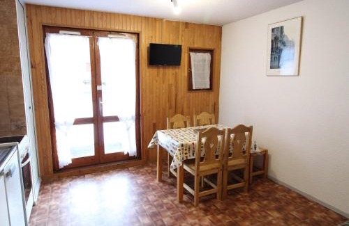 Lanslevillard Apartment | Appartement pour 4 personnes à Val Cenis Lanslevillard, proche remontées mécaniques et commerces - FR-1-508-231