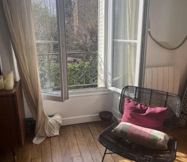 Le Perreux-sur-Marne Apartment | Cozy Apartment for Families: Perfect Getaway Awaits