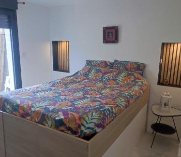 Le Perreux-sur-Marne Apartment | Modern Apartment Near Paris, Disneyland & Airport Escape