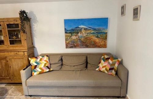 Mirabel-aux-Baronnies Apartment | Charming Appartement Provençal: Pet & Child Friendly Haven