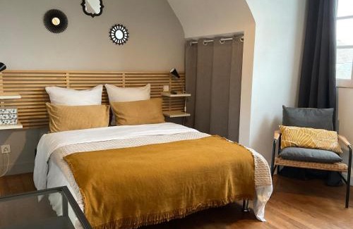 Port-en-Bessin-Huppain Apartment | Cozy Seaside Apartment with Child-Friendly Amenities