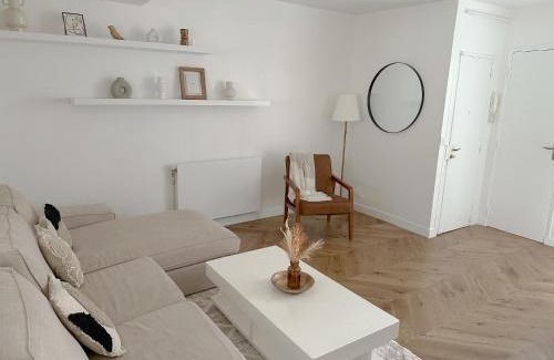 Saint-Germain-en-Laye Apartment | Central Apartment in the Heart of the City - Family-Friendly