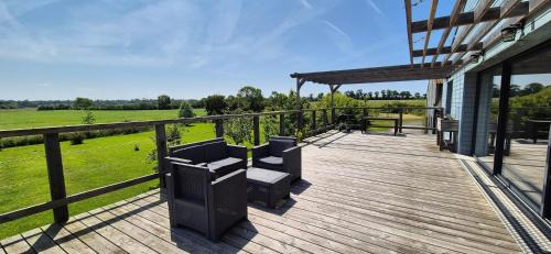 Saint-Pierre-du-Mont Apartment | Spacious Apartment at Manoir de Mauny with Family-Friendly Amenities