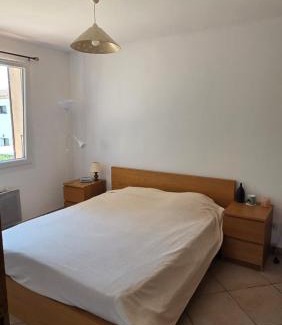 Six-Fours-les-Plages Apartment | Appartement spacieux, haut de villa, 3 chambres, 100 m2, 6 personnes, au calme