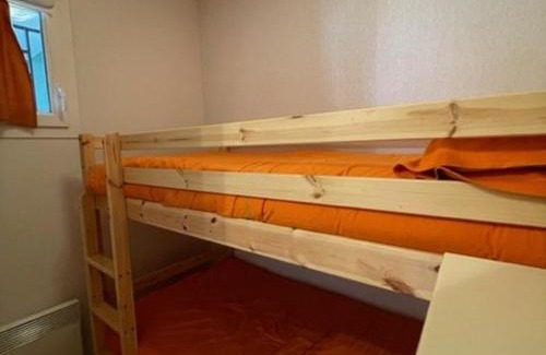 Vieux-Boucau-les-Bains Apartment | Family-Friendly Appartement T2 Cabine Near the Beach