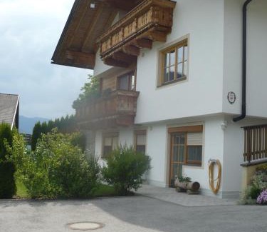 Anras Apartment | Family-Friendly Appartement Gasser with 9.6/10 Review Score
