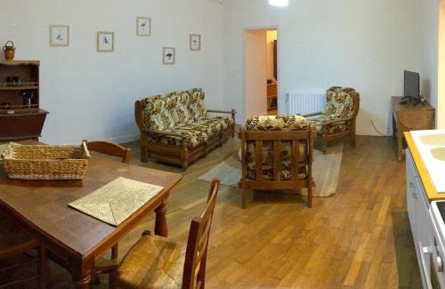 Gray Apartment | Child-Friendly Appartement Grand-duc with Great Reviews