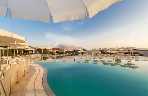 San Teodoro Apartment | Family-Friendly Escape at Appartement Grande Baia Resort
