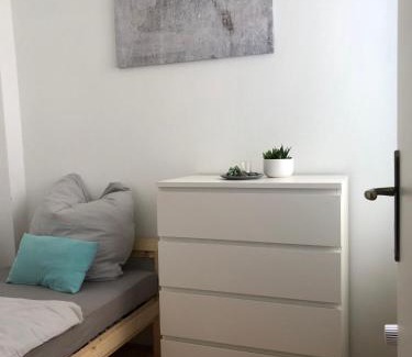 Halle Apartment | Pet-Friendly Appartement "Nina" with Convenient Parking