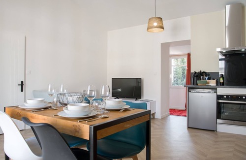 Rochefort Apartment | Top-Rated Apartment in Rochefort - Pet & Child Friendly!