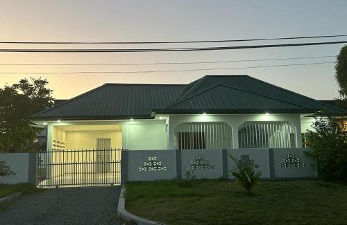 Paramaribo Apartment | Child-Friendly Appartement Hematiet with Great Guest Ratings