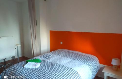 Pesmes Apartment | Elegant T4: Family-Friendly Comfort for Your Stay
