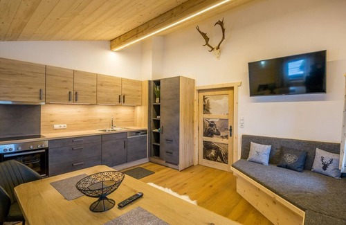 Itter Apartment | Ocean View Retreat: Appartement Hohe Salve - Kummererhof
