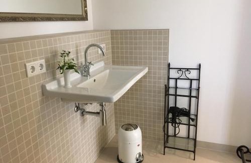 Odenthal Apartment | Tranquil Appartement in Odenthal, Rated 10/10 by Guests