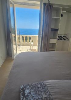 Ville-di-Pietrabugno Apartment | Appartement indépendant vue mer