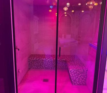 Montataire Apartment | Appartement Jacuzzi Hammam 1001 Nuits Yaospa60