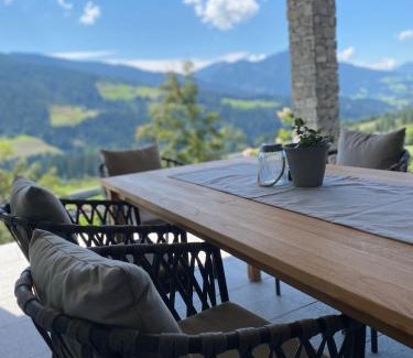 Eben im Pongau Apartment | Top-Rated Appartement Josef with Pool & Hot Tub Experience