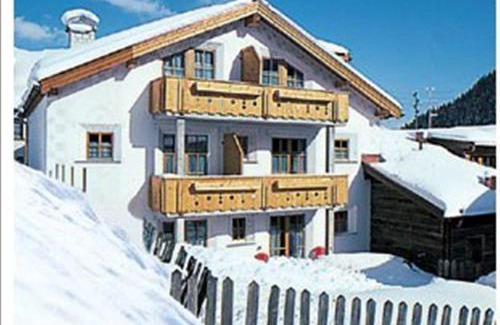 Ravaisch Apartment | Discover Appartement Lärchenhof: Pet Friendly & Hot Tub