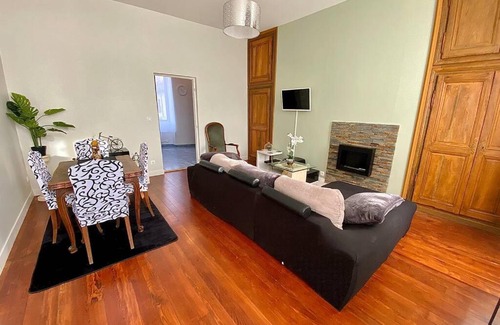 La Charite-sur-Loire Apartment | Discover Le Petit Paradis de la Loire - Family & Pet Friendly