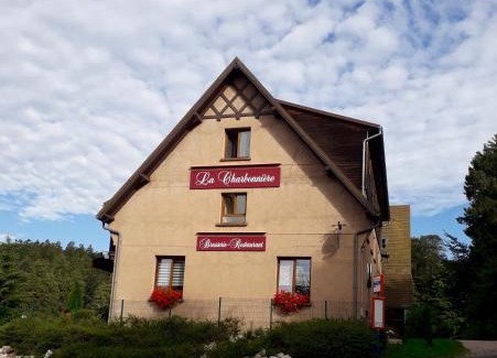 Breitenbach Apartment | Explore Appartement la Charbonnière - Pet-Friendly Stay